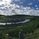 Gaestehaus Und Weingut Bernd Frieden Nittel
