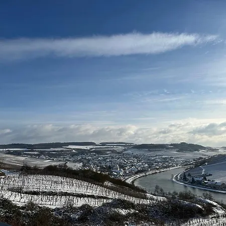 Gaestehaus Und Weingut Bernd Frieden Pensión 4*