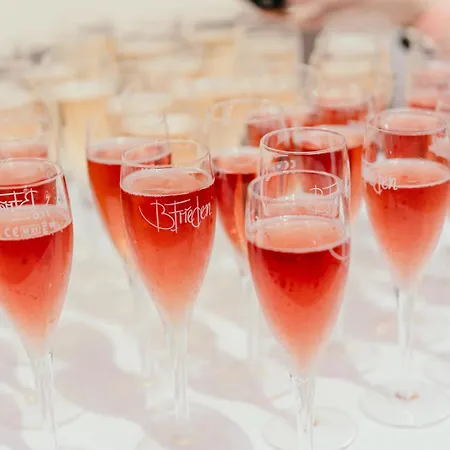 招待所 Gaestehaus Und Weingut Bernd Frieden 尼特尔