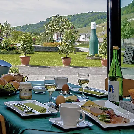 招待所 Gaestehaus Und Weingut Bernd Frieden 尼特尔