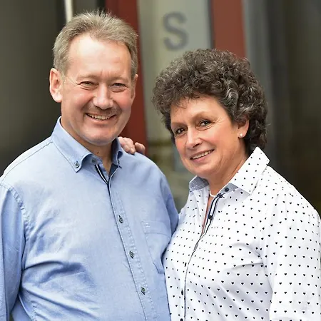 Gaestehaus Und Weingut Bernd Frieden 4*