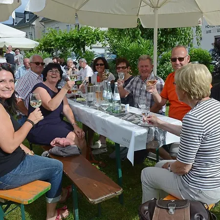 招待所 Gaestehaus Und Weingut Bernd Frieden 尼特尔