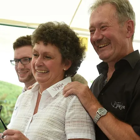 Gaestehaus Und Weingut Bernd Frieden