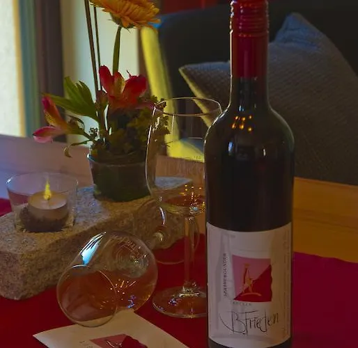 Gaestehaus Und Weingut Bernd Frieden 4*